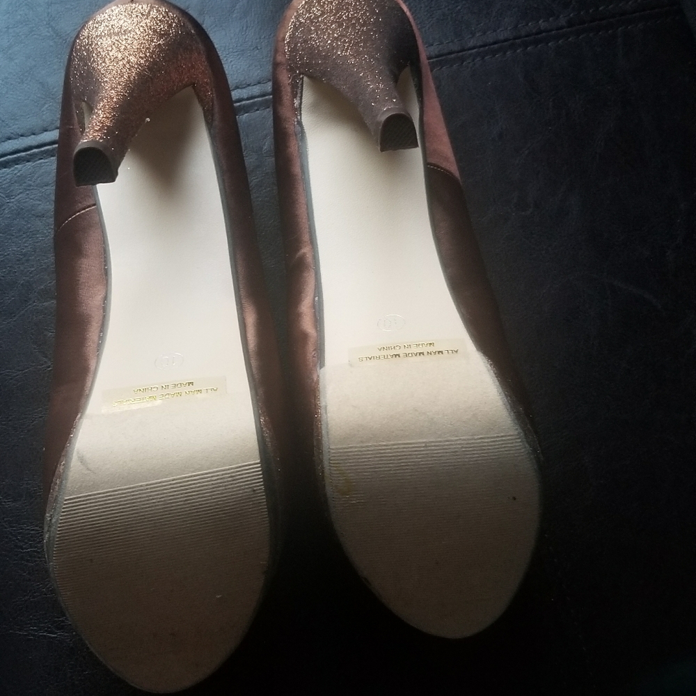 Platform open toe pump - Picture 4 of 4
